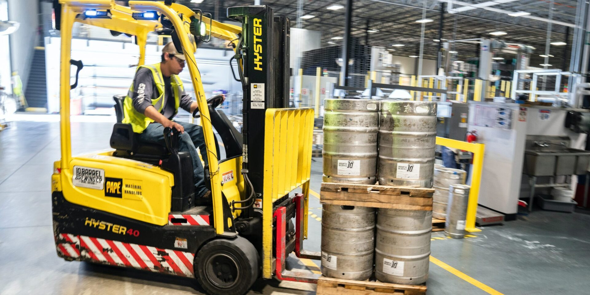 forklift-2.jpg